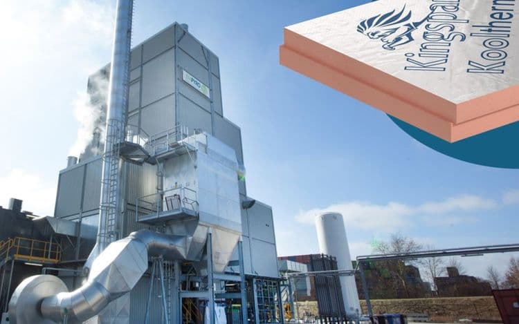 Fabrieksgebouw en isolatieplaten