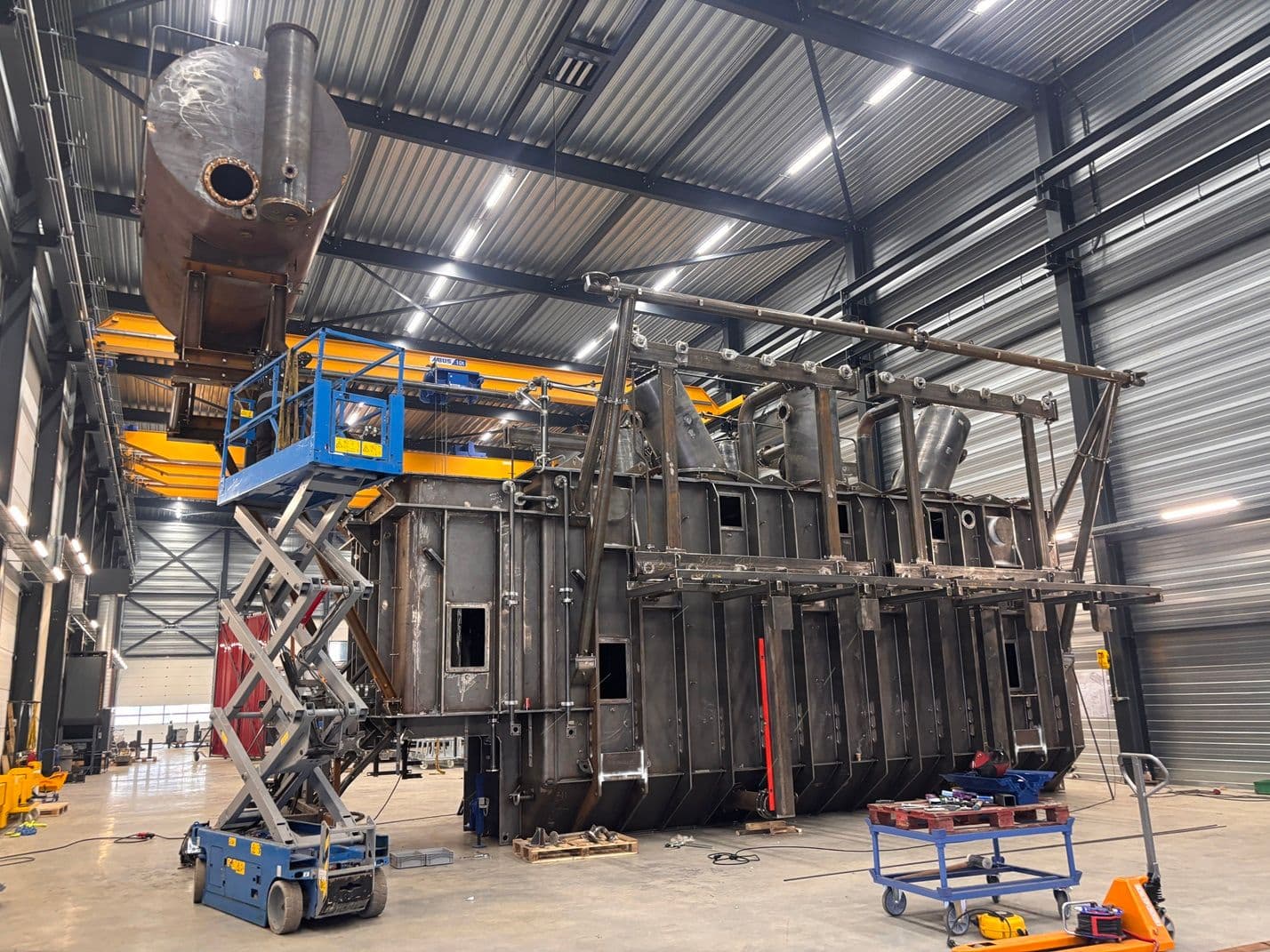 Stalen omkasting voor transformator